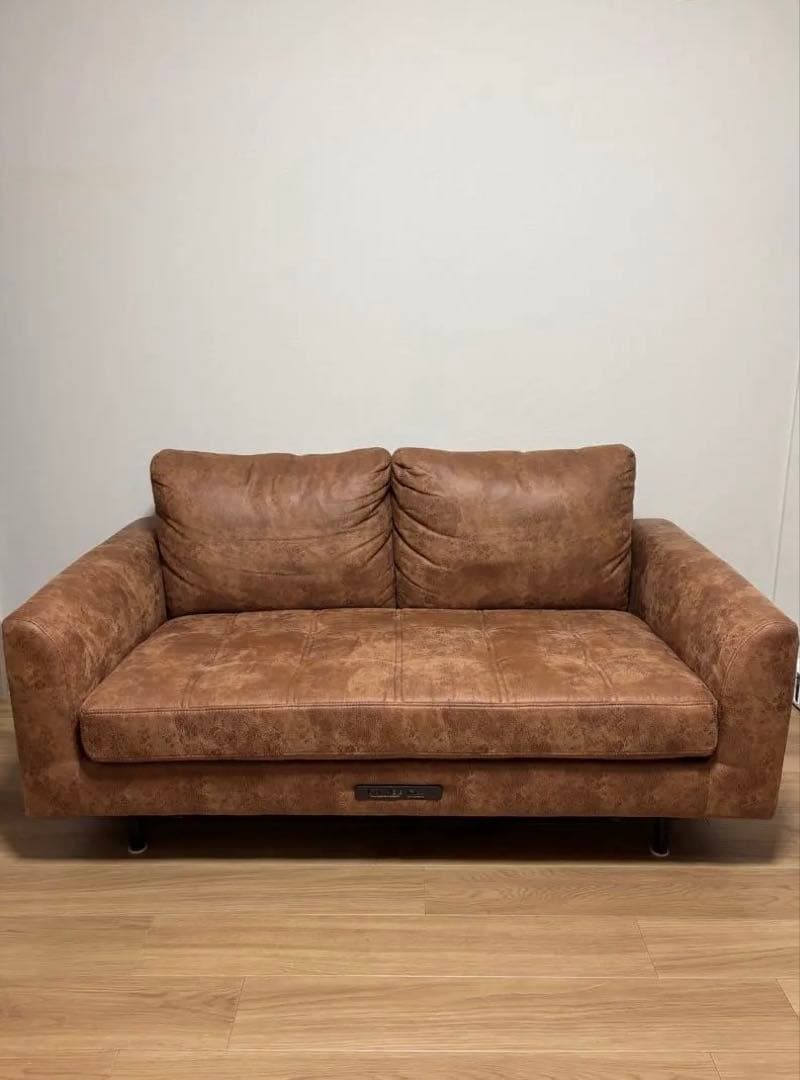 JOUNALSTANDARDFURNITURE＿PSF SOFA 2SEATER
