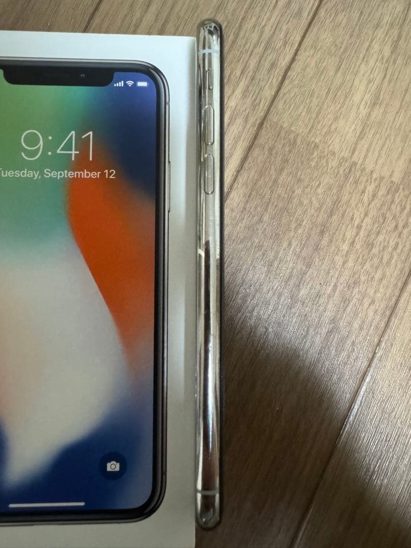 Apple iPhone X シルバー 本体のみ