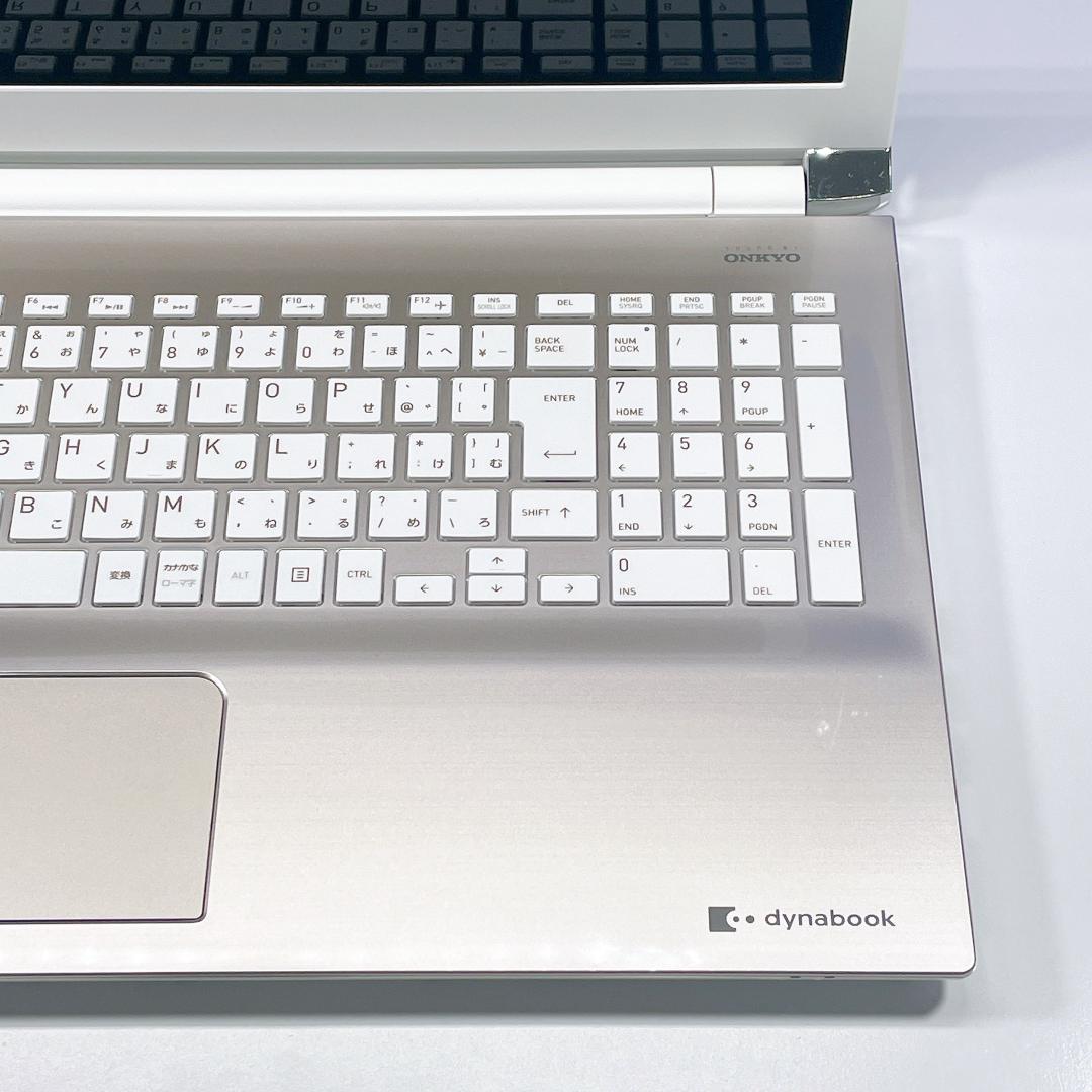 快速新品SSD✨設定済Corei7✨Windows11薄型ノートパソコンカメラ付