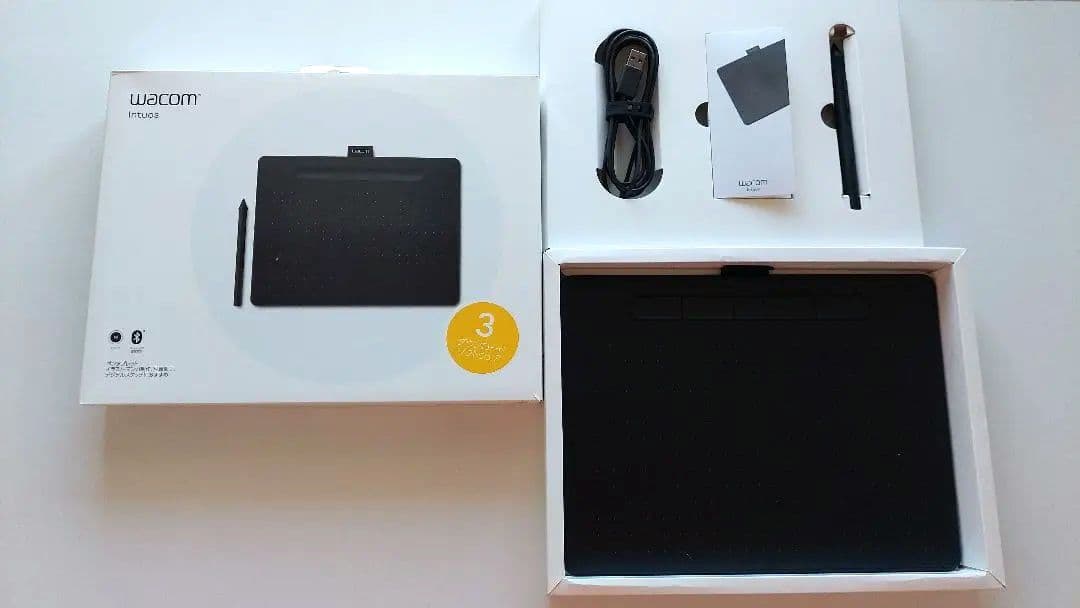 Wacom Intuos Mediumペンタブレット　CTL-6100WL/K0
