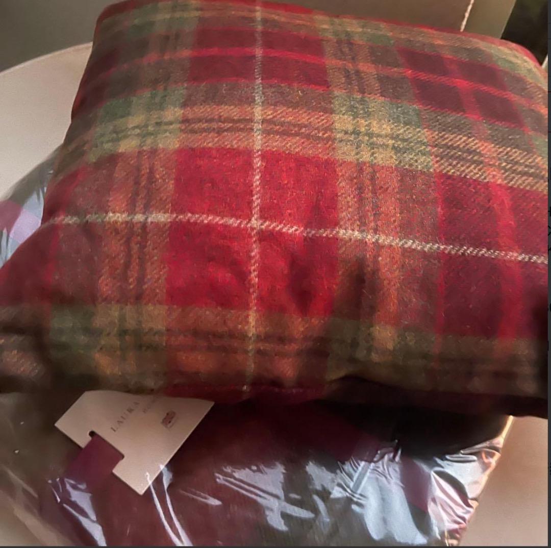 UK製　ローラアシュレイ ウール100%ブランケット毛布　新品