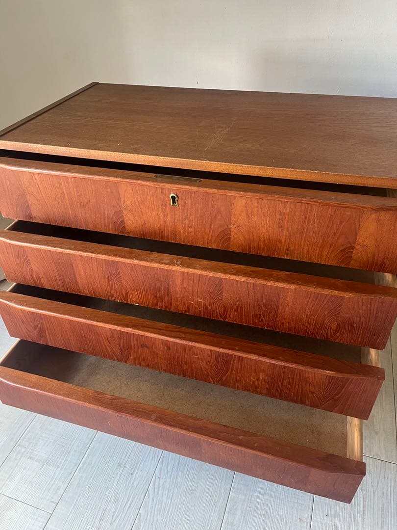 60-70年代 北欧 ビンテージ デンマーク製 4段 チェスト チーク