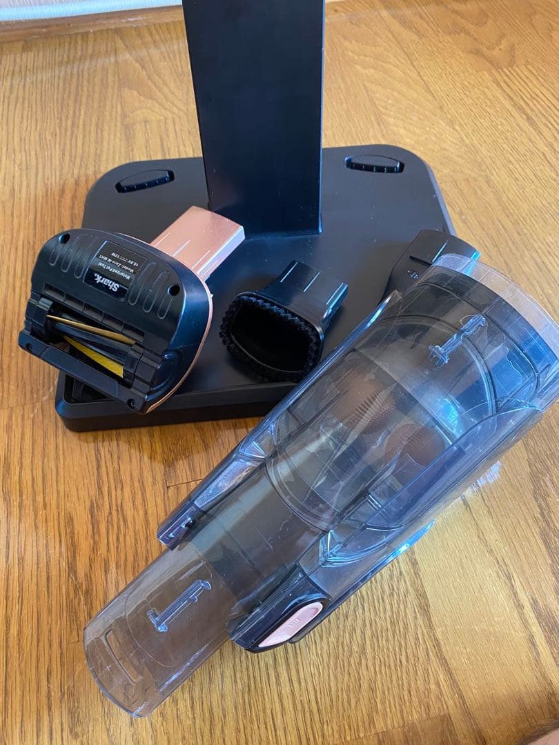 「8／31まで特別価格」Shark スティッククリーナー ローズゴールド