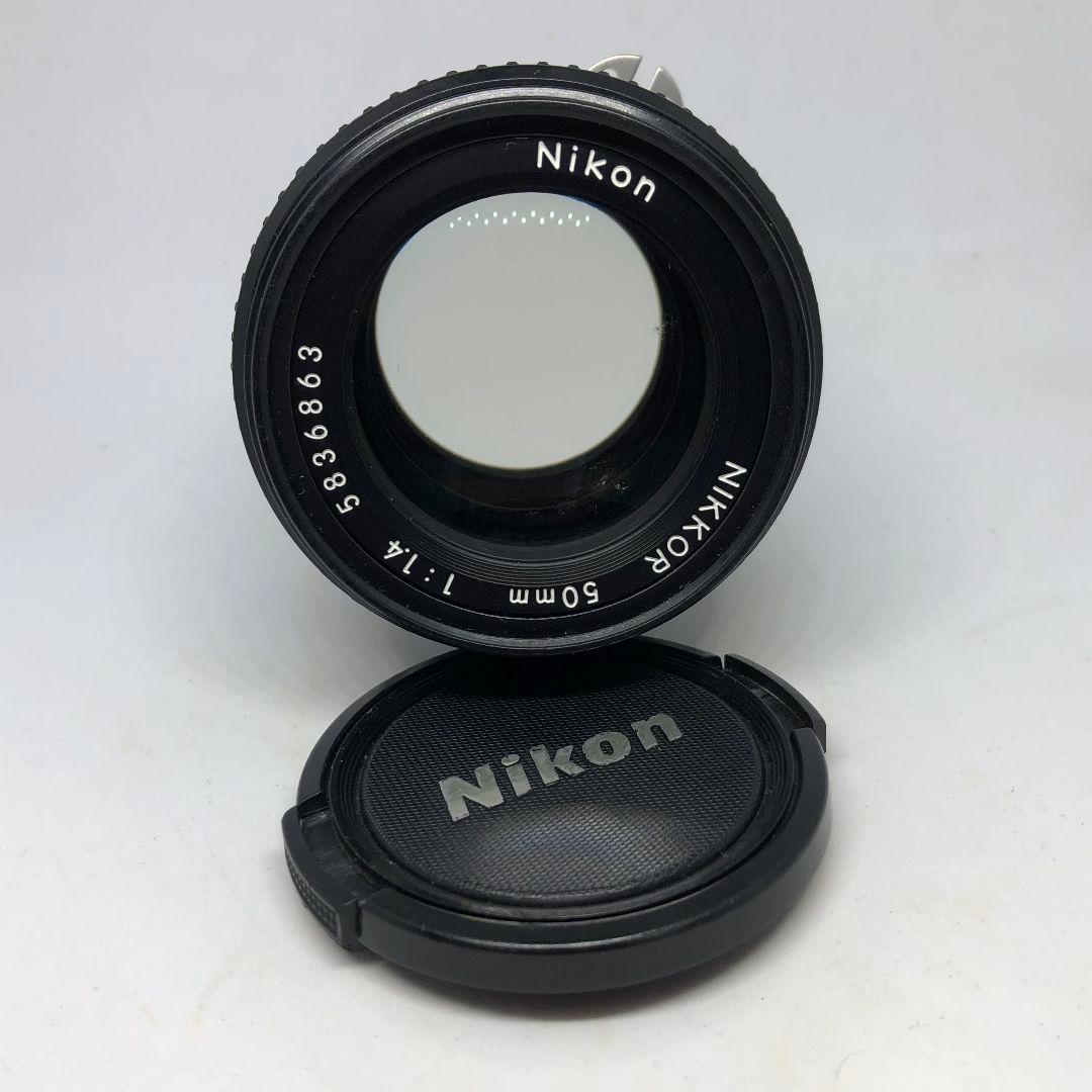 Nikon New FM2 Nikkor 50mm f/1.4付き　一眼レフ