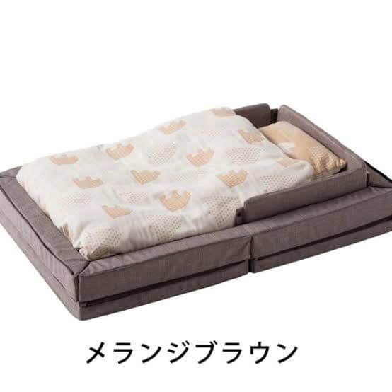 【送料込】ファルスカ　コンパクトベッドFree メランジブラウン　2024年購入