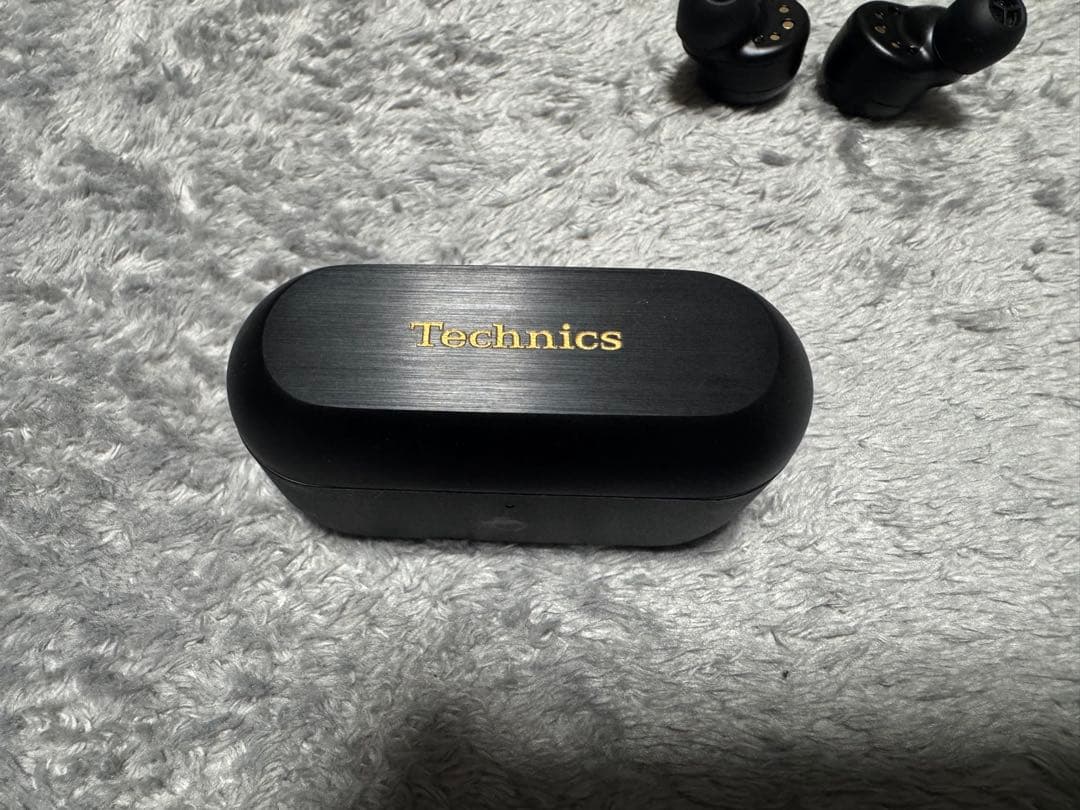 Technics EAH-AZ100 ブラック　専用レザーケース付き