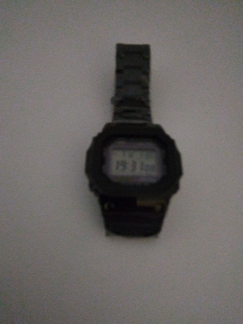 電波ソーラー　GW-M5600 メタル カスタム G-SHOCK　ブラック