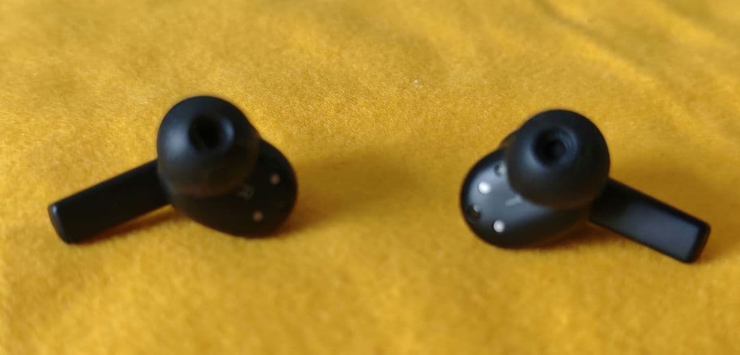 Bang & Olufsen Beoplay Eleven ワイヤレスイヤホン