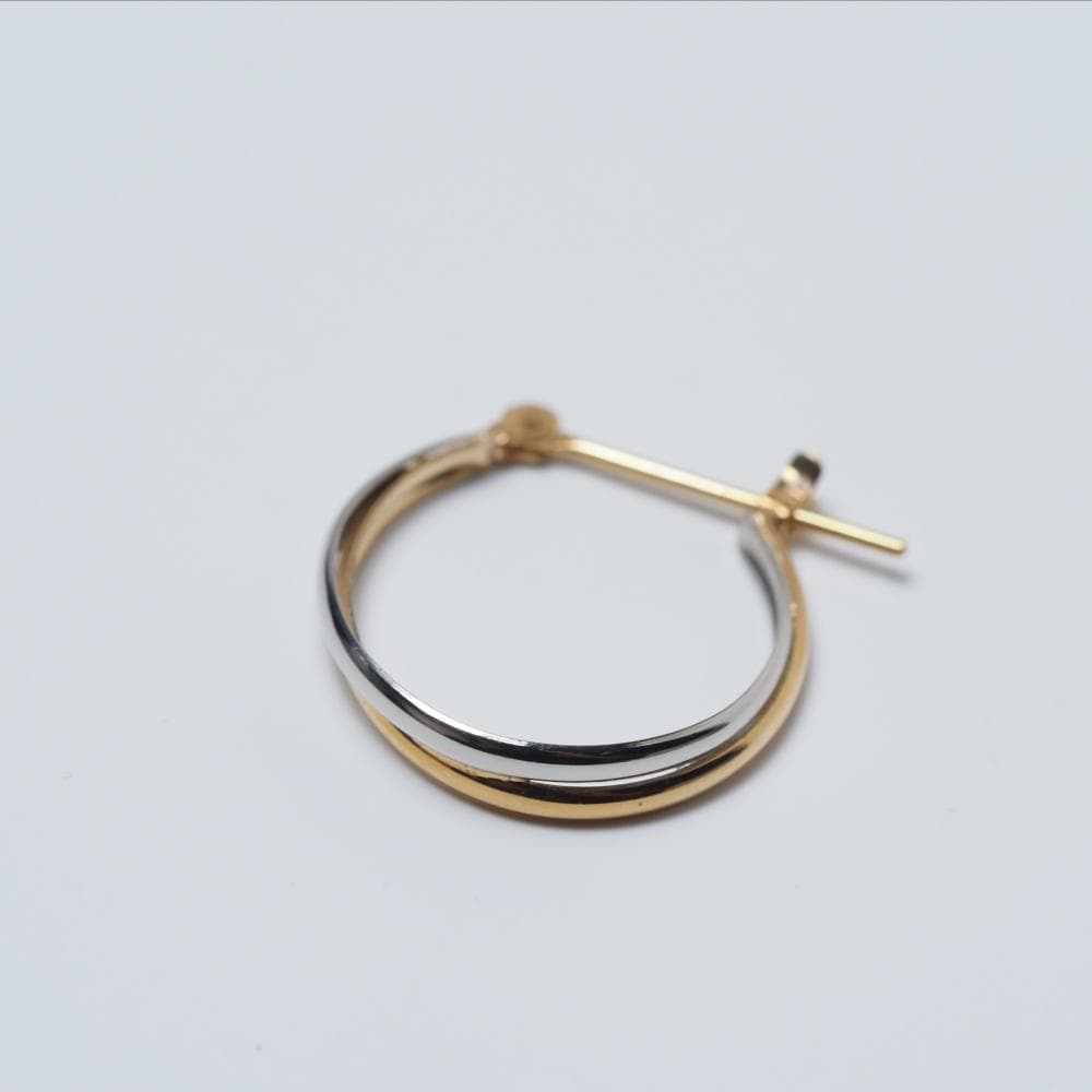 片耳 K18 フープ ピアス クロッシング 18金 ゴールド