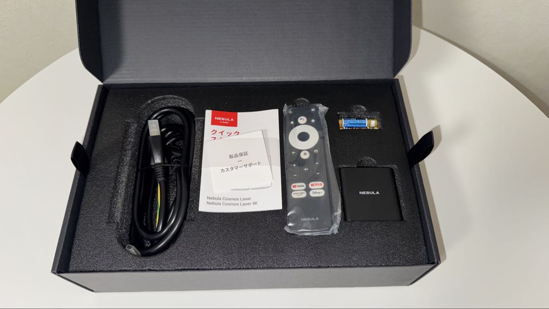 はら　nebula 4k laser(別売スタンド付)