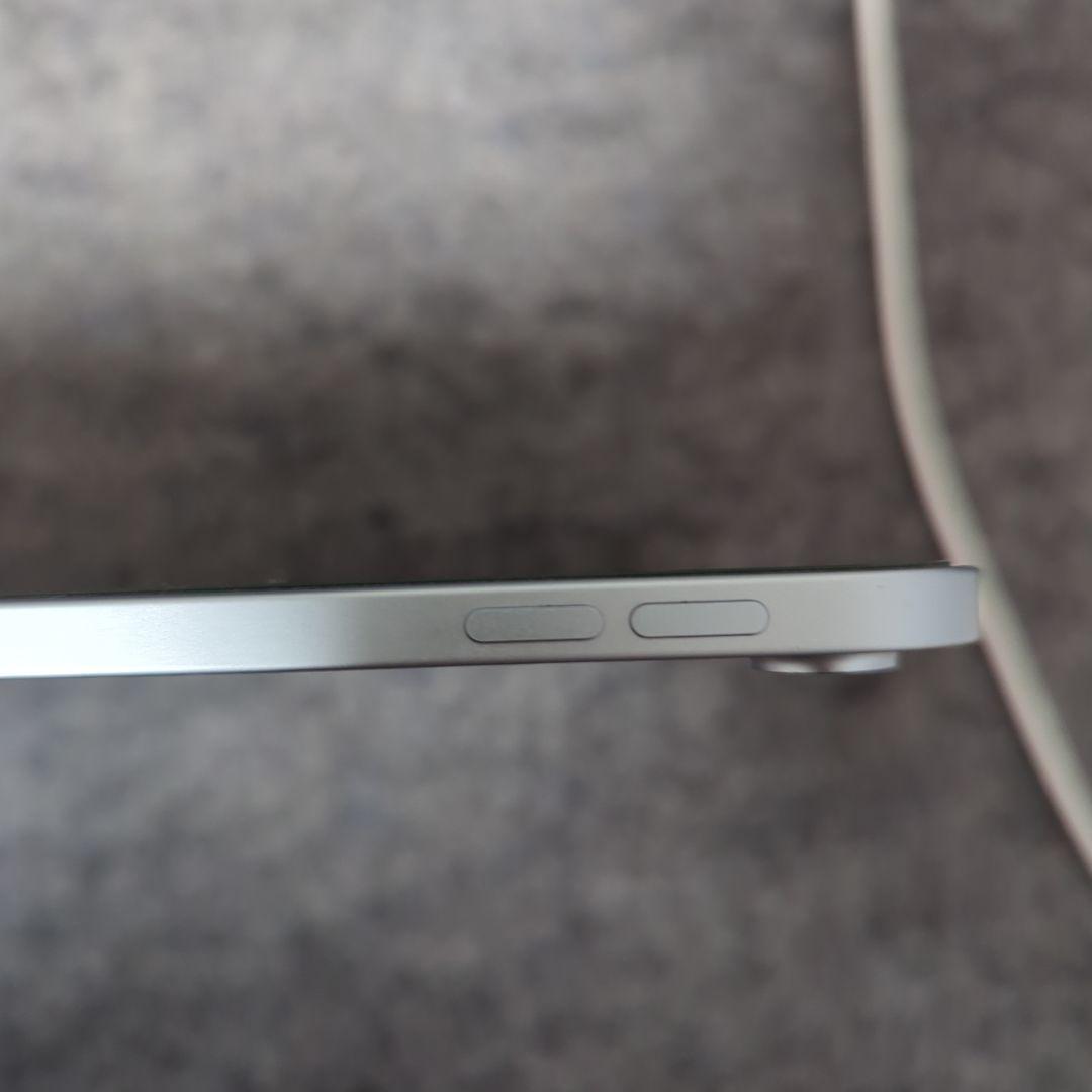 iPad Air 第4世代 Wi-Fi スカイブルー 64GB 純正ケース付