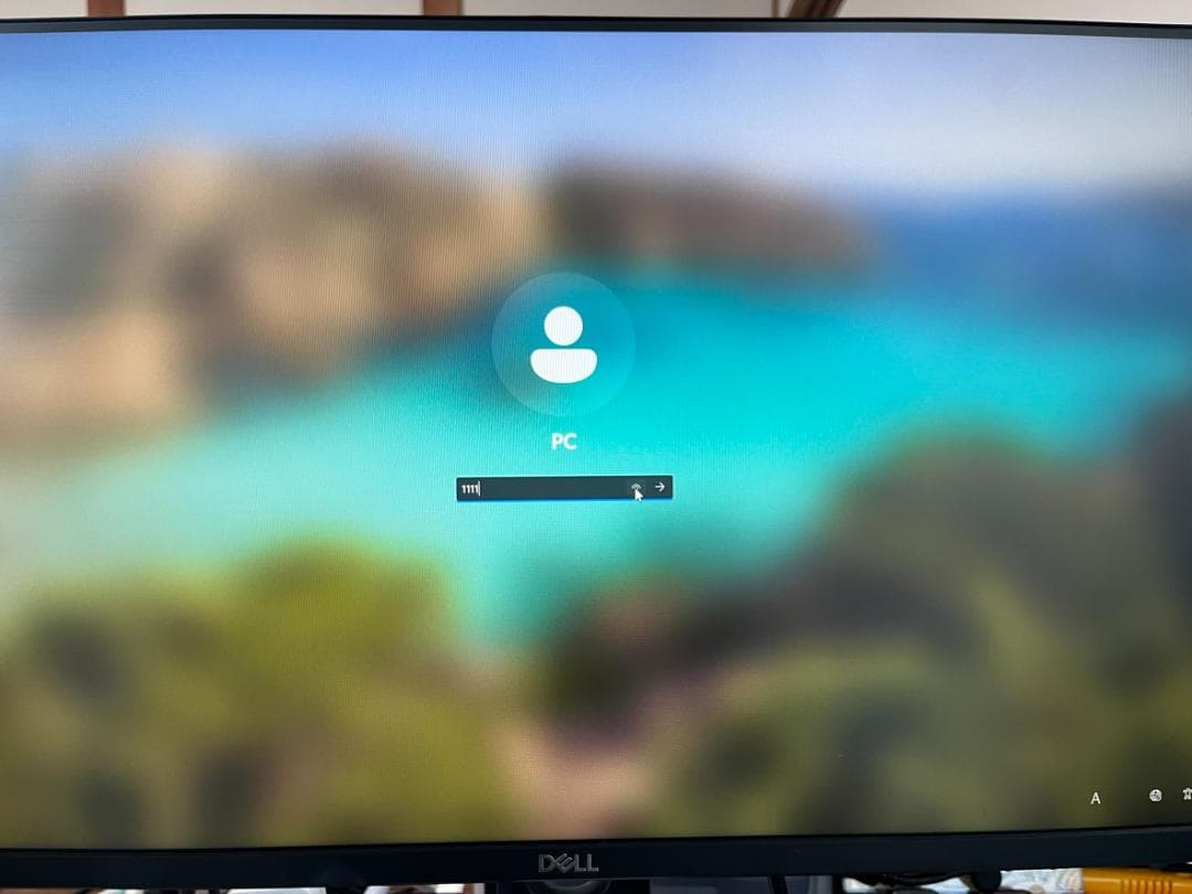 富士通 ウルトラスモールPC ESPRIMO Q556/P 04