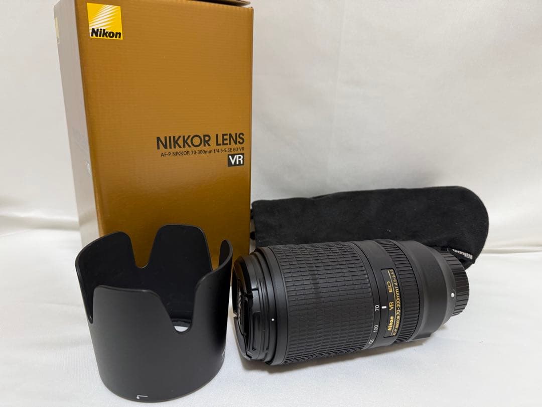 美品　AF-P NIKKOR 70-300mm f/4.5-5.6E ED VR