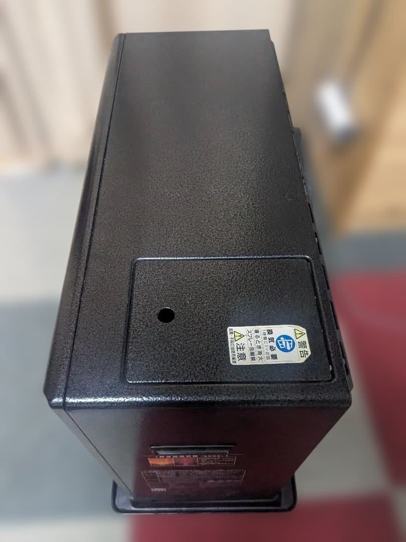 トヨトミ遠赤外線石油ファンヒーター(大容量)