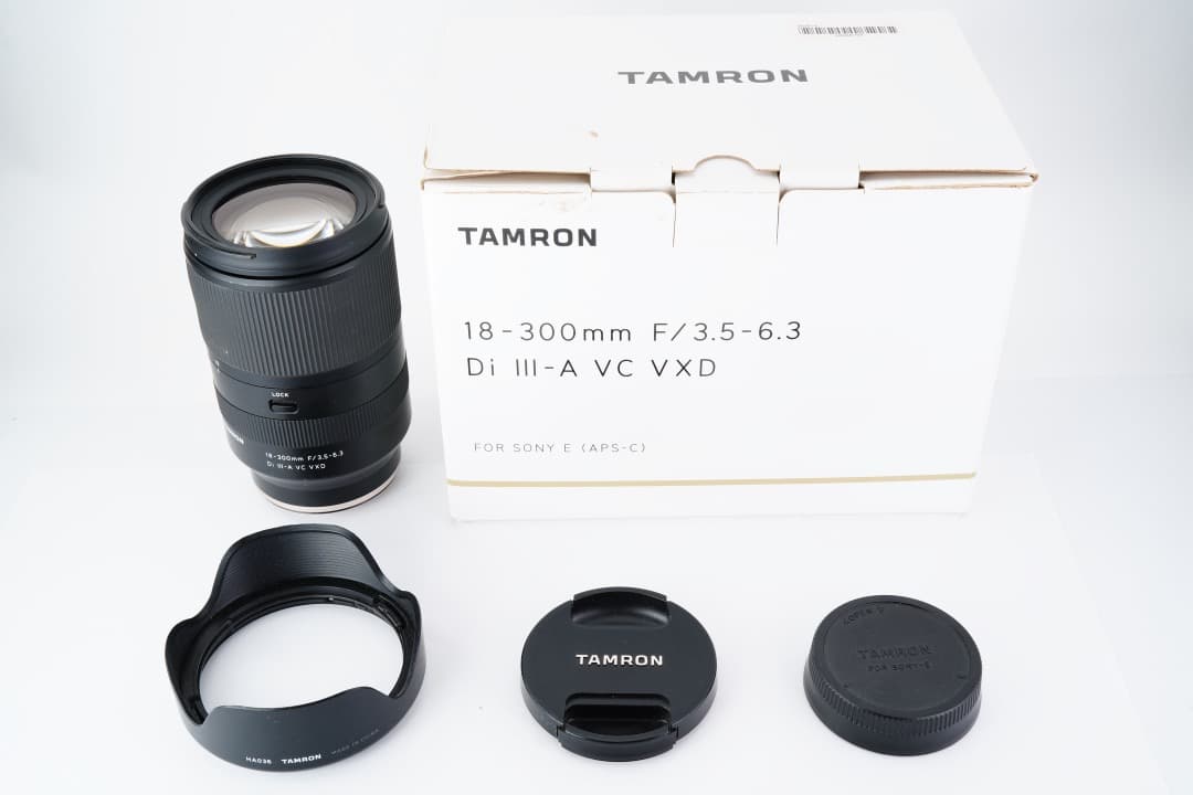 【美品】TAMRON 18-300mm 高倍率ズーム 手振れ補正 ソニーE