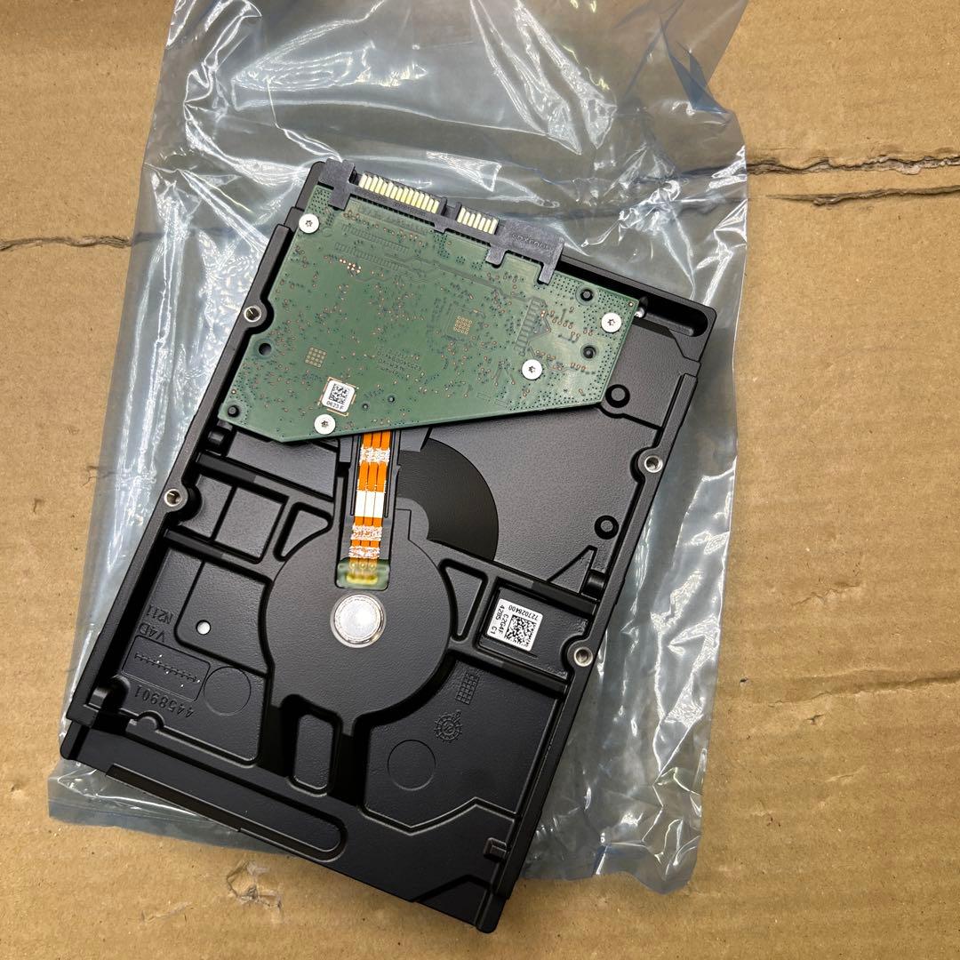 Seagate 3.5インチ 内蔵 HDD 8TB ST8000DM004