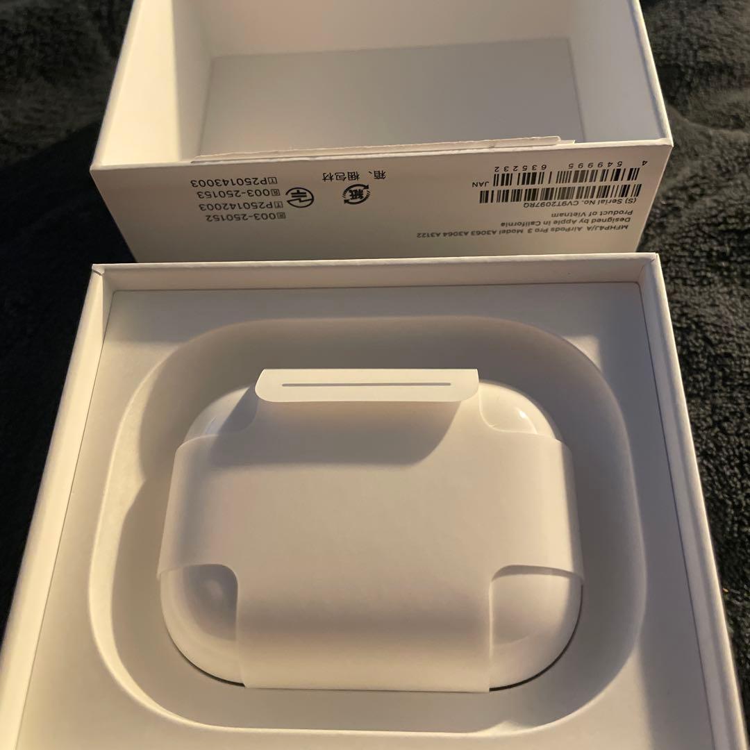 AirPods Pro３本体 ケース付き 未使用