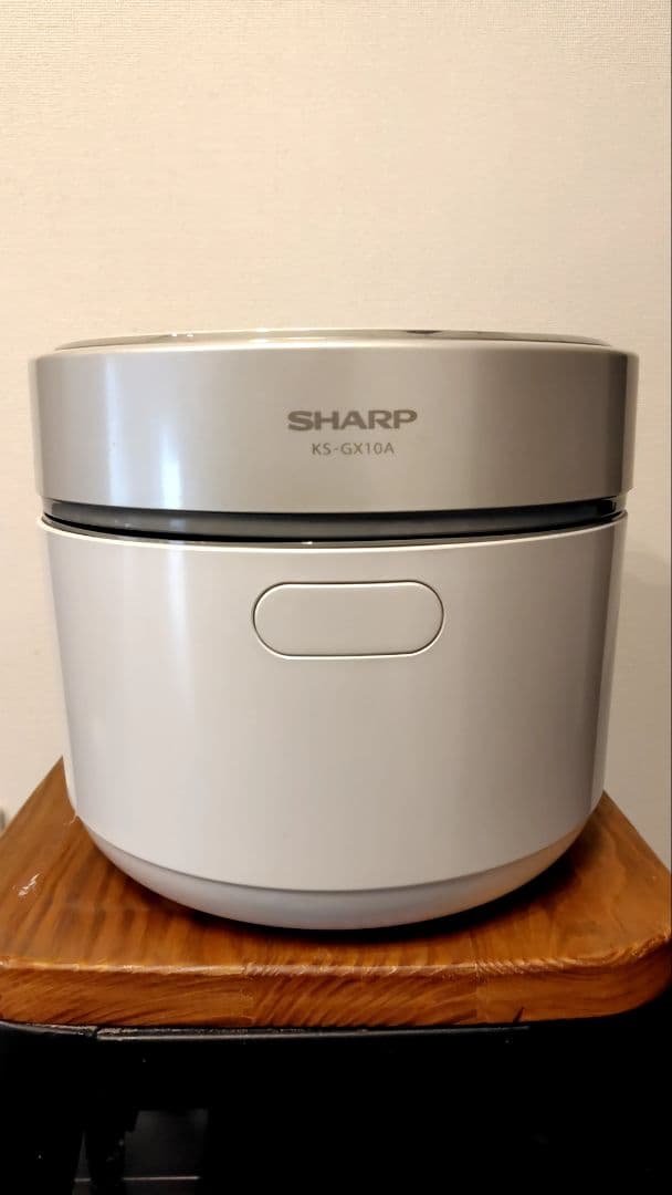シャープ ヘルシオ HEALSIO 炊飯器 ホワイト系 KS-GX10A-W