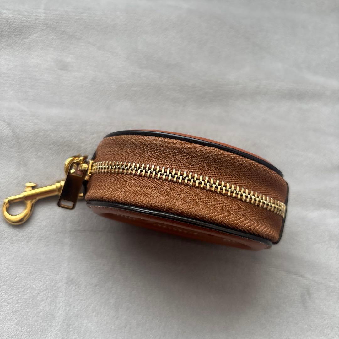 セリーヌケース