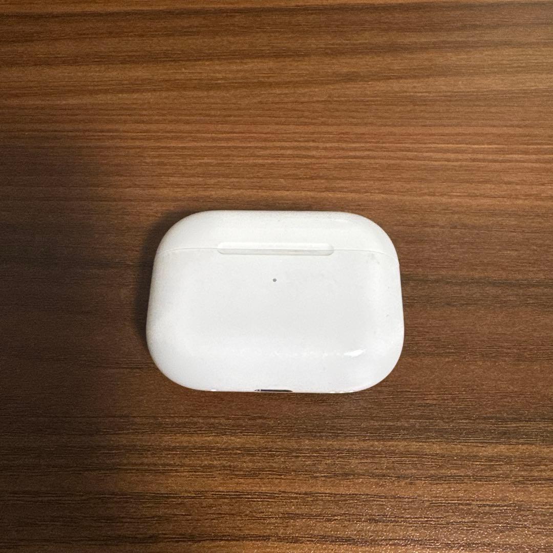 AirPodsPro本体 ホワイト 充電ケース付き