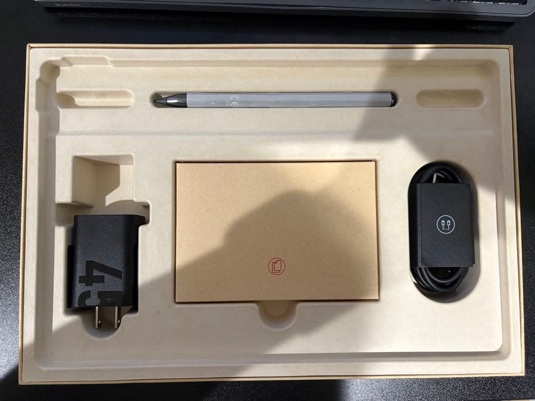 Lenovo Yoga Tab Plus 12.7インチ