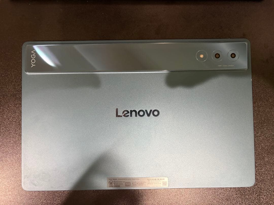 Lenovo Yoga Tab Plus 12.7インチ