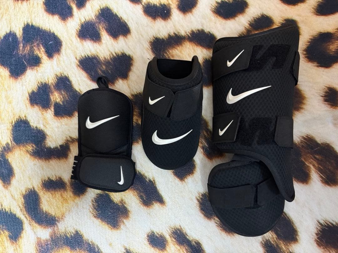 NIKE 打者防具3点セット(左打者)