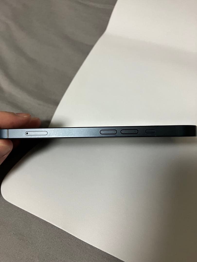 Apple iPhone 13 ブラック 本体 バッテリー100% SIMフリー