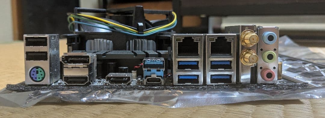 ASRock Z390M-ITX/ac + corei5 9400F セット