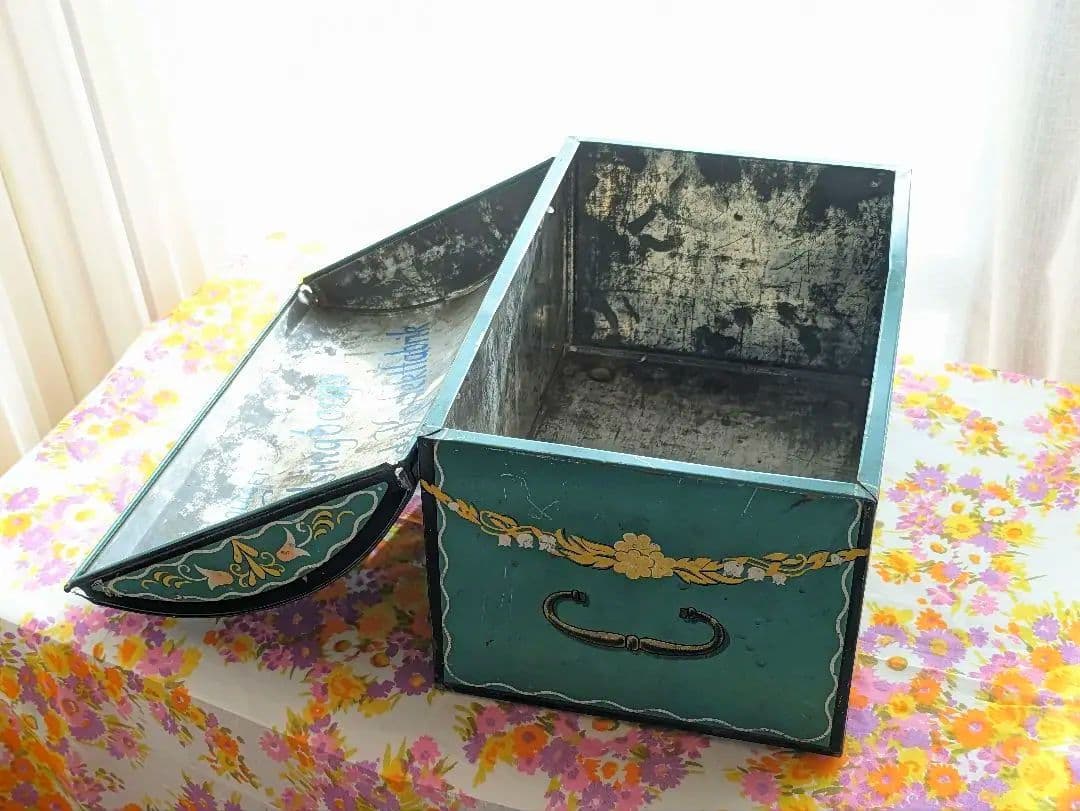 アンティーク　ティン缶　チョコレート＆キャンディボックス