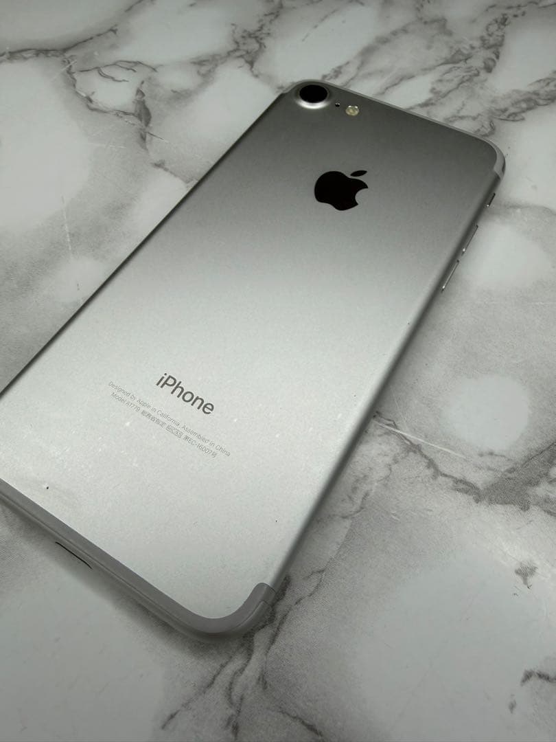 iPhone7 32GB｜SIMフリー｜シルバー｜動作良好