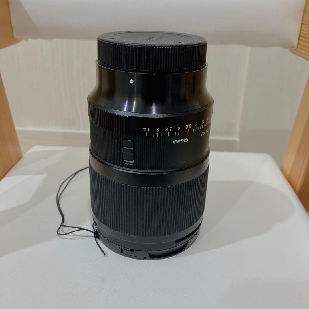 SIGMA 50mm F1.4 DG DN レンズ　lマウント