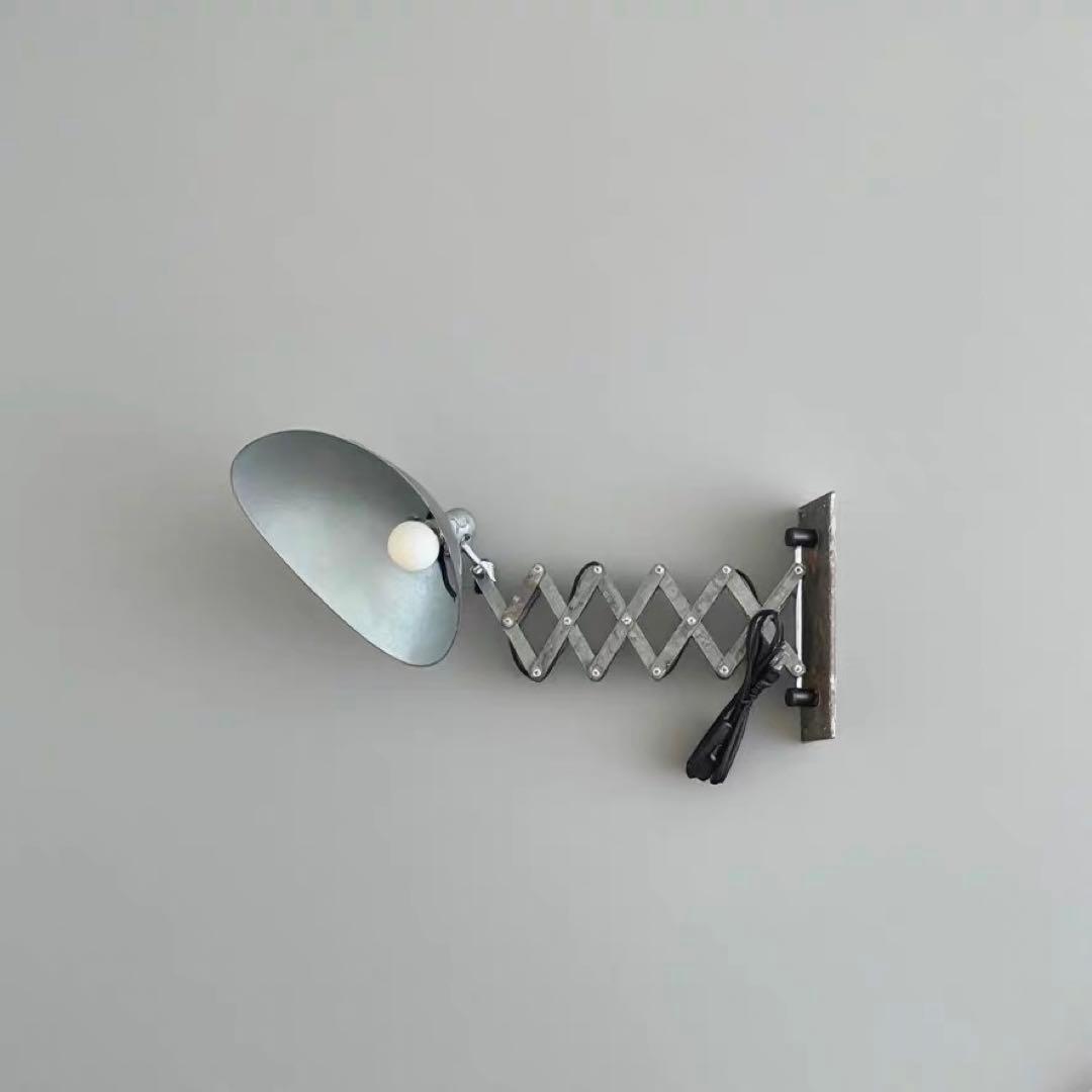 壁掛けシザーランプ メタルシザーブラケットランプ 壁用照明　コンセント式　伸縮