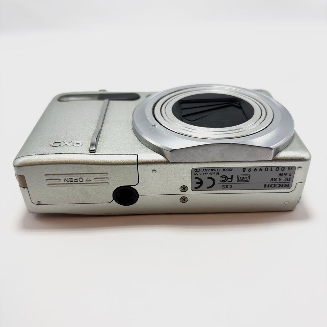 【週末限定値下げ】 RICOH CX5 シルバー コンパクトデジタルカメラ