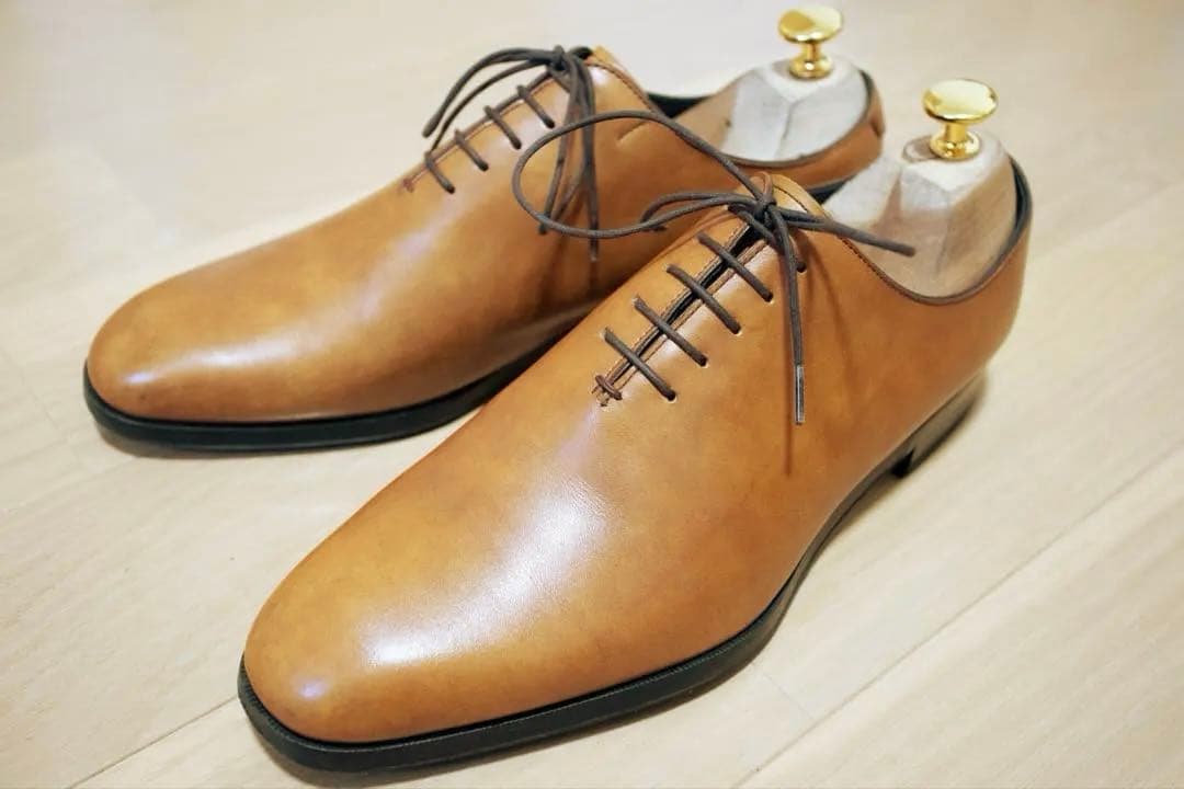 リーガル　ホールカット　ブラウン