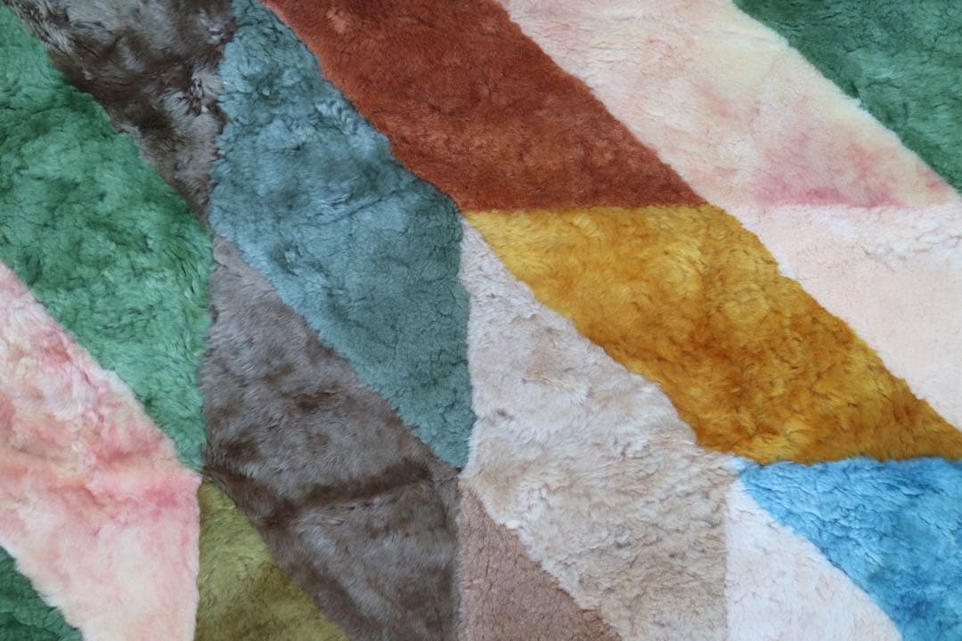 みー　ムートンラグ・カーペット　200x200cm TS9301