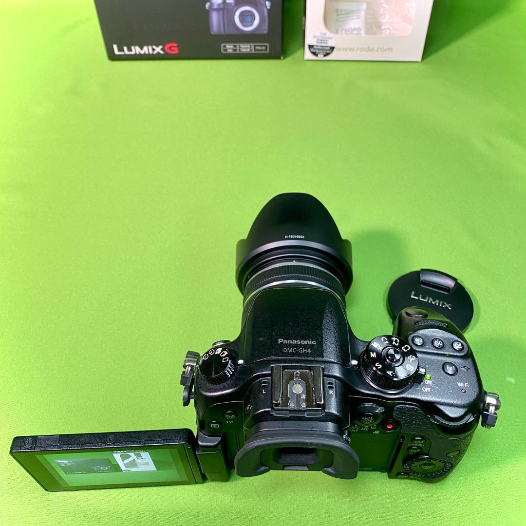 LUMIX GH4 ミラーレスカメラ 4K 動画 音+映像+光 付属品フルセット