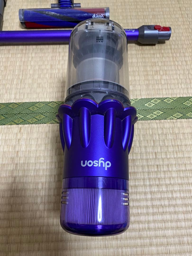 ダイソン dyson Digital Slim fluffy sv18