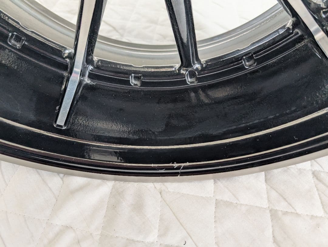 ハーレー　ブレイクアウト　FXSB　2016年式　純正アルミホイール前後セット