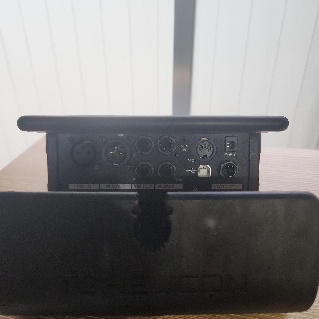 TC-Helicon VoiceLive Touch　1