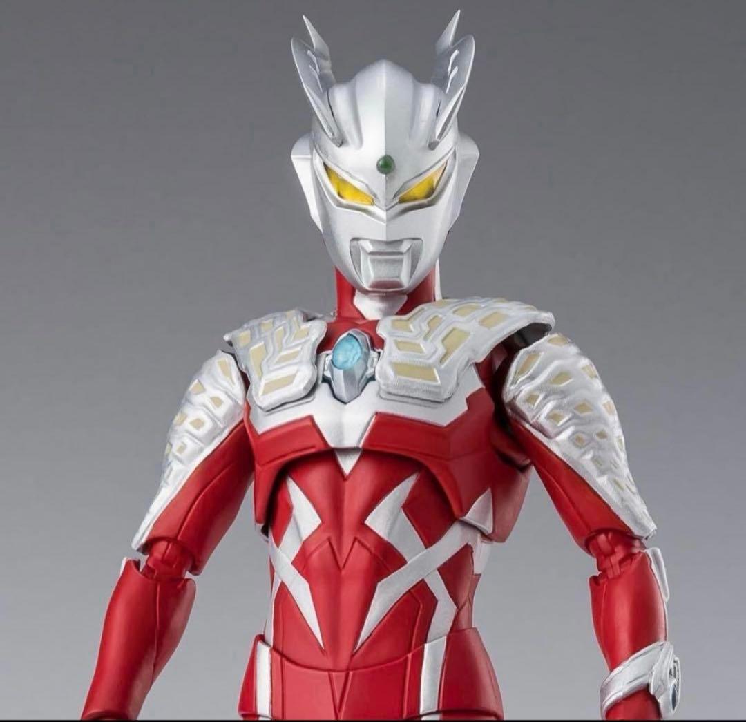 カ*ン様 S.H.Figuarts ウルトラマンゼロ ワイルドバースト