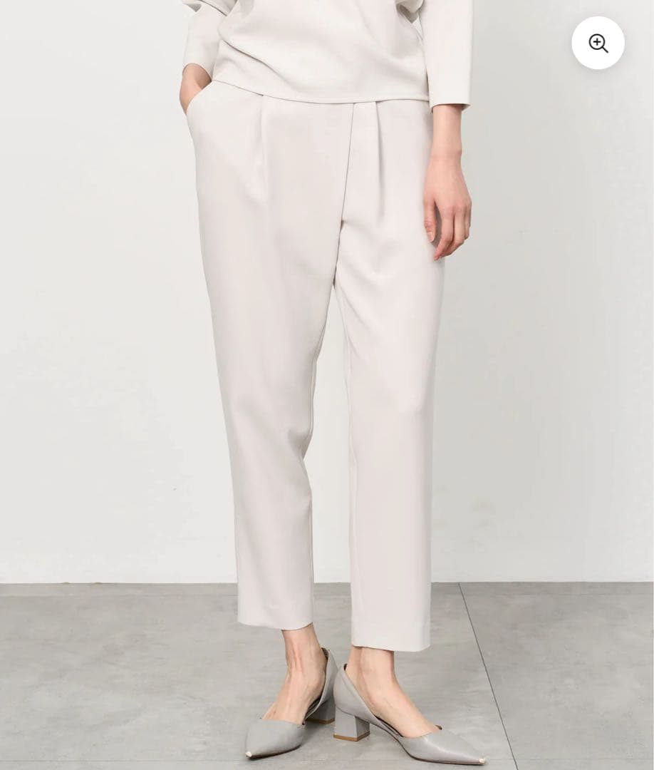 【新品】ソージュ タックパンツ　ライトグレー　S