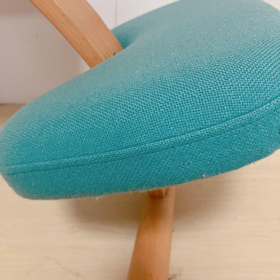 Rybo リボ　バランスチェアイージー　姿勢矯正　 デスクチェア　ライトグリーン