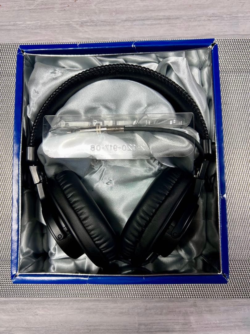 SONY MDR-7506 プロフェッショナルモニターヘッドホン　リケーブル済み