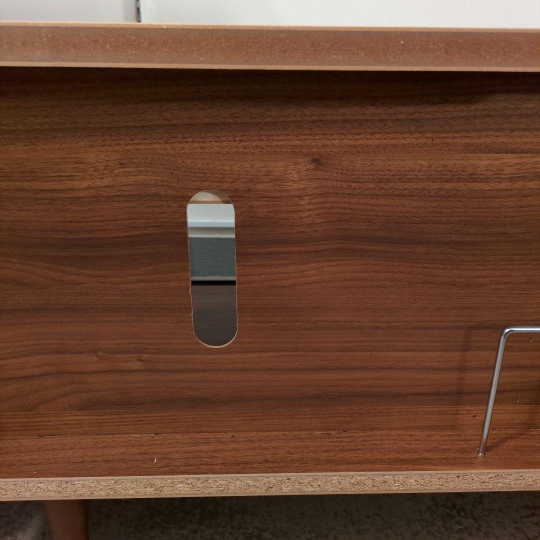 木製シンプル キャビネット 引き戸式 テレビボード シェルフ