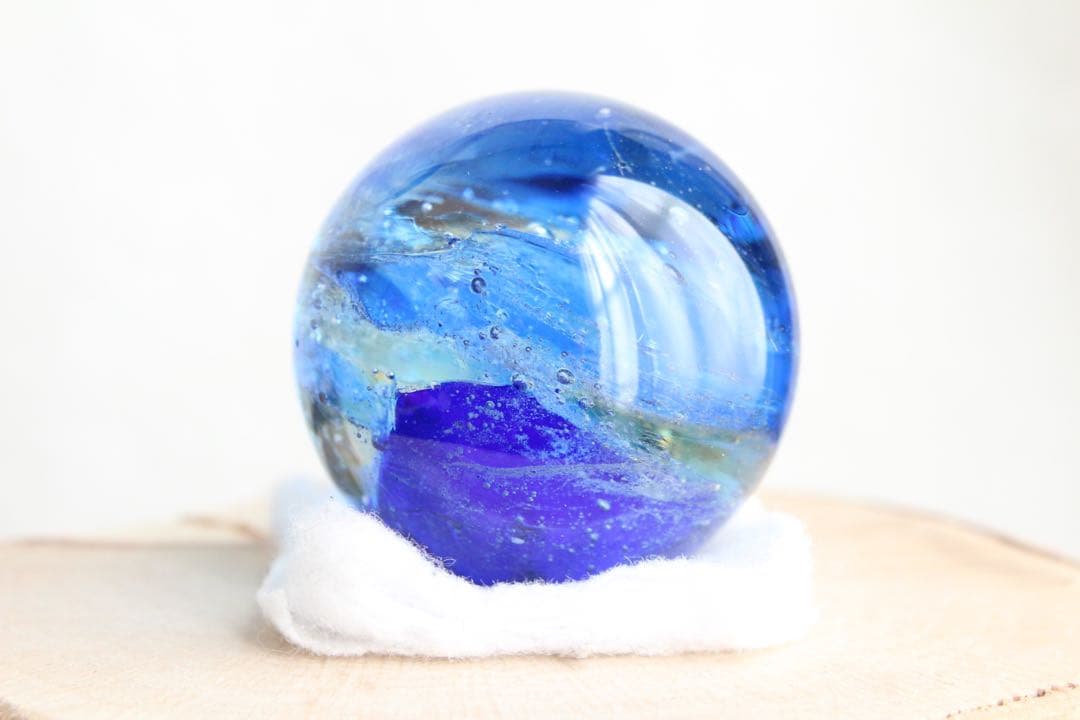 シエラネバダ産アンダラクリスタル　スフィア　マルチカラー（ブルー・イエロー）