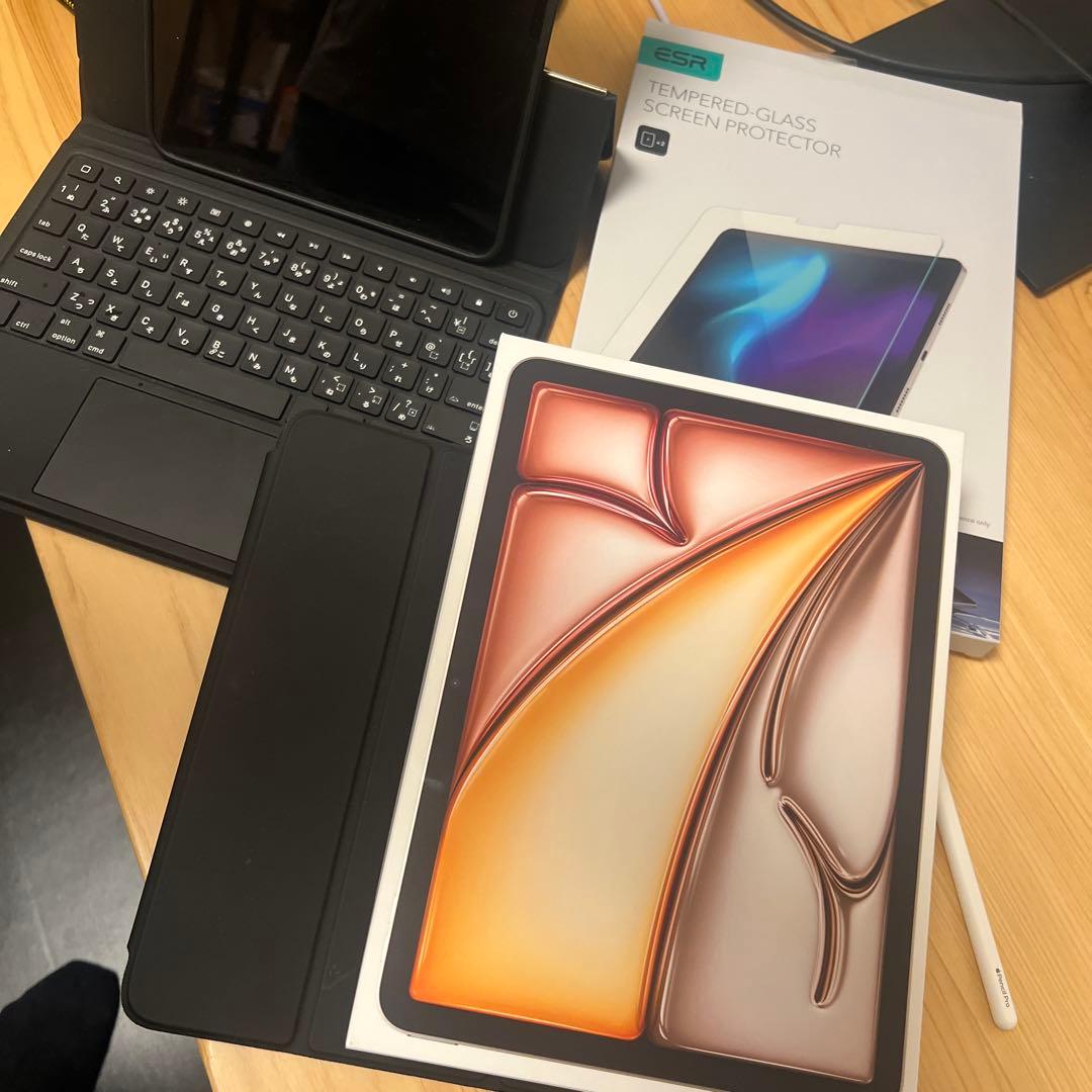 Apple iPad Air 11インチ (2024) 512、キーボード付属