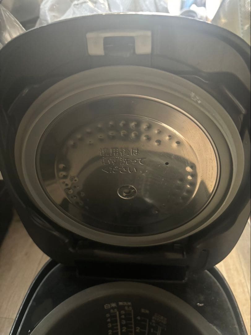 TOSHIBA IH炊飯器 RC-10VRG