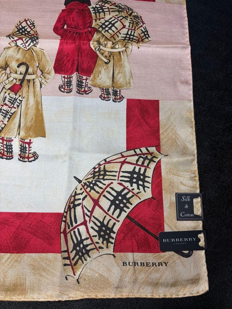 新品タグ付き　BURBERRY 人気ハンカチ