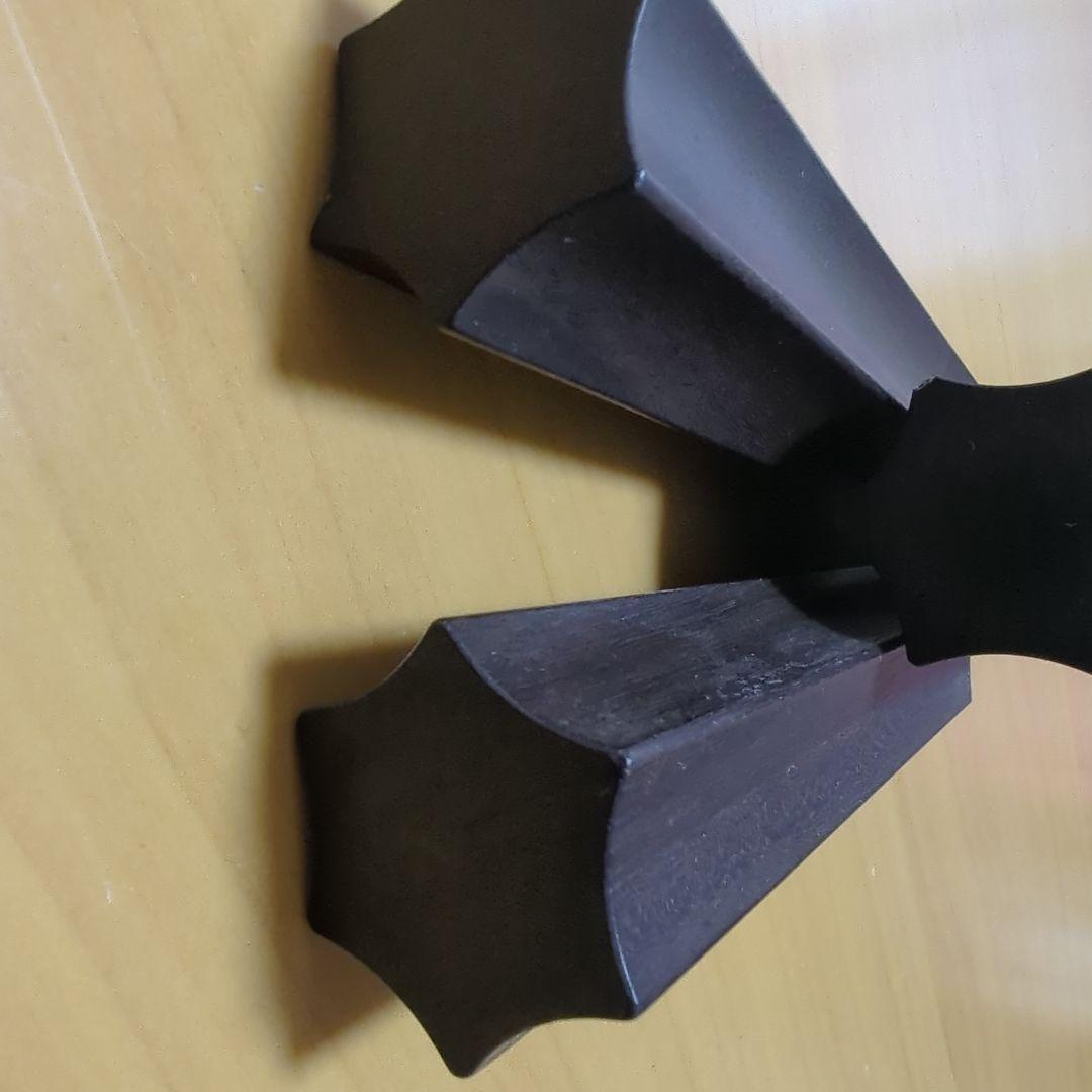 津軽三味線 黒檀の宇柄糸巻き